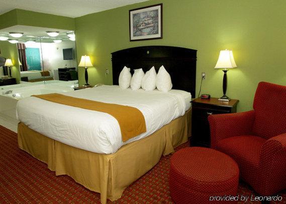 Quality Inn Chipley I-10 At Exit 120 Стая снимка