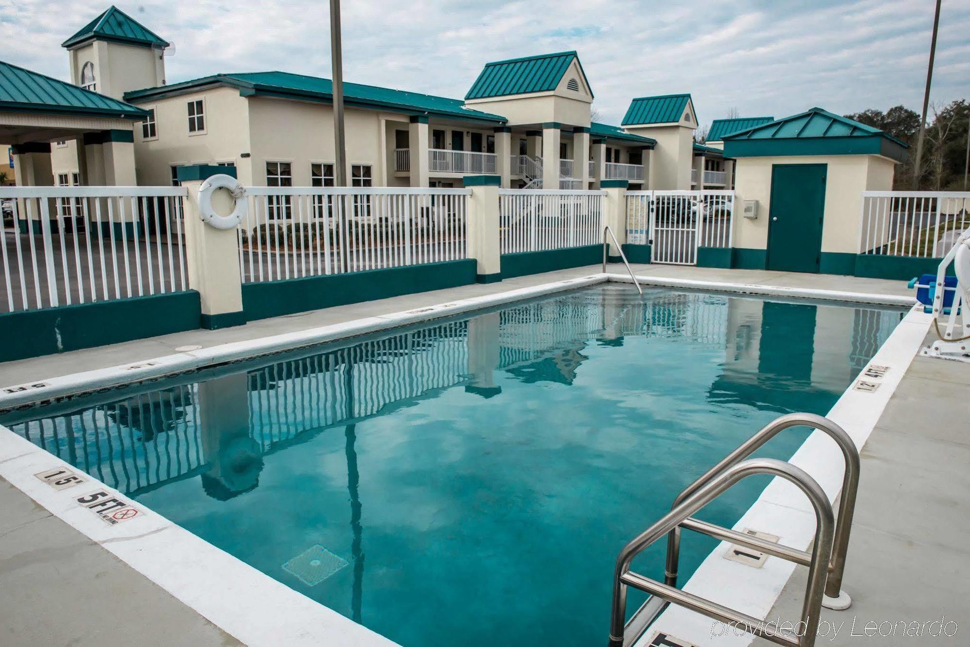Quality Inn Chipley I-10 At Exit 120 Екстериор снимка