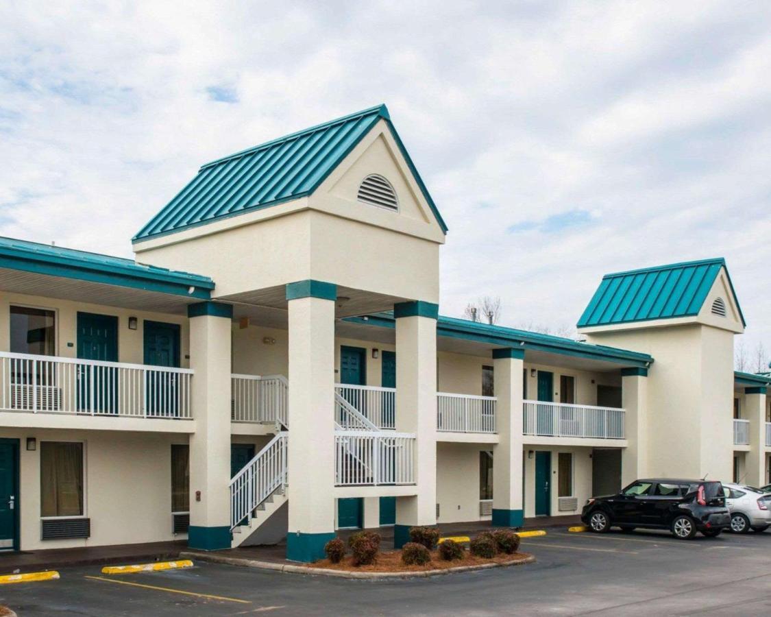 Quality Inn Chipley I-10 At Exit 120 Екстериор снимка