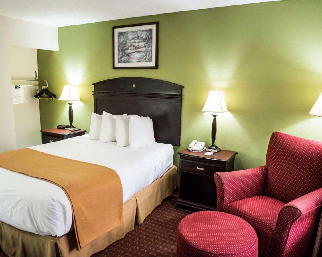 Quality Inn Chipley I-10 At Exit 120 Екстериор снимка