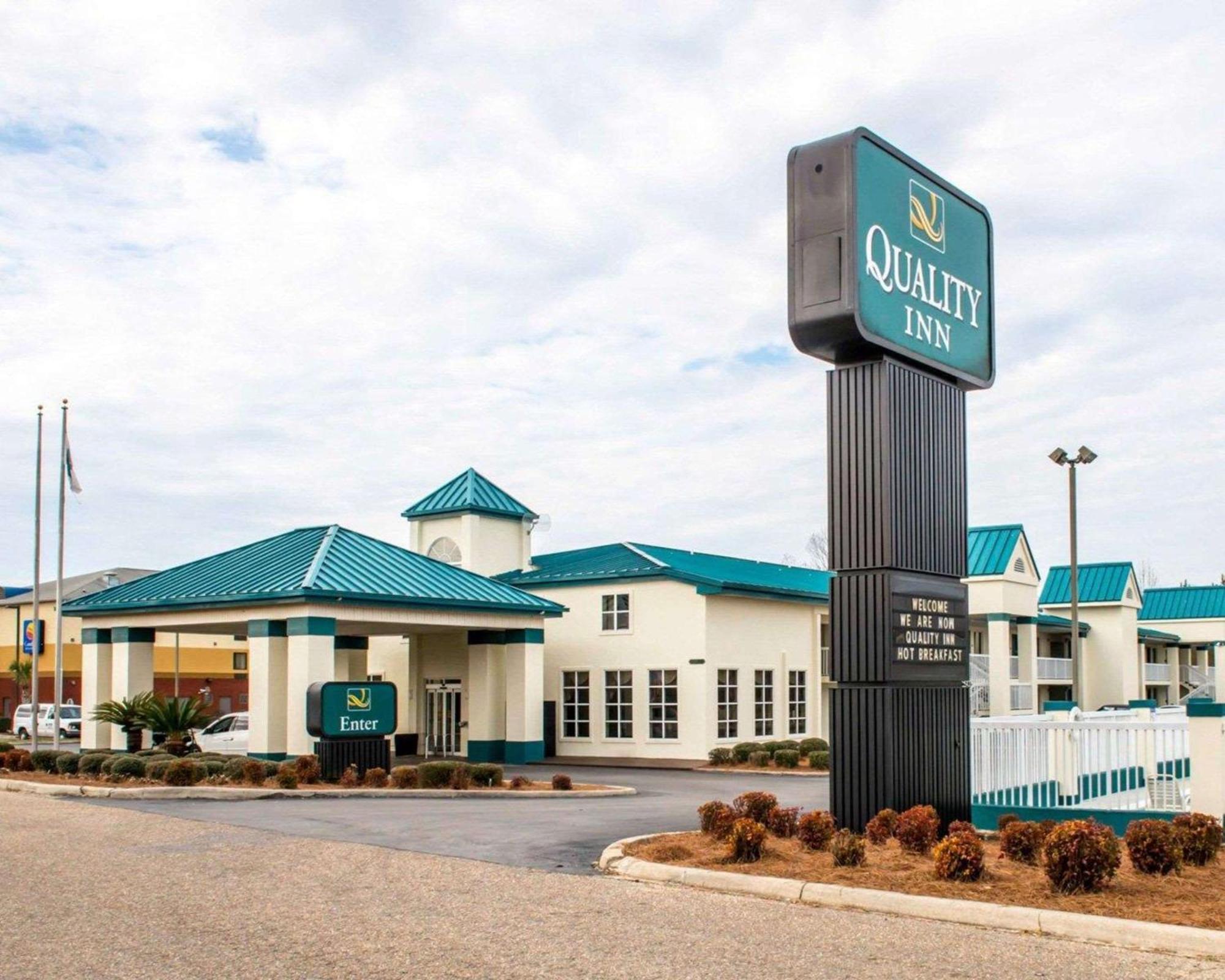 Quality Inn Chipley I-10 At Exit 120 Екстериор снимка